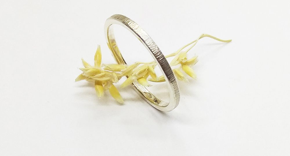 bague-argent-texture-stries-atelier-lyotard-argent-925 (5)