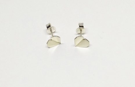 Boucles d’oreilles Lovin en argent 925 – Cœur minimaliste