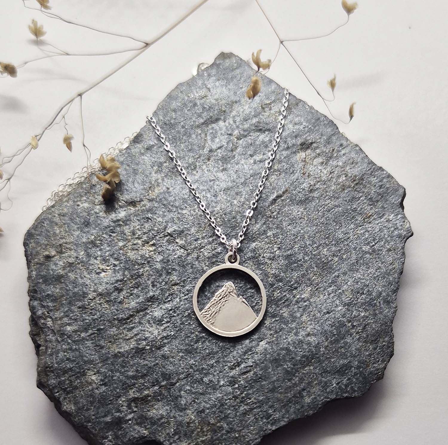 Collier La Dent du Chat en argent 925